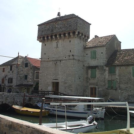 Apartment D & N Kastela Exterior photo