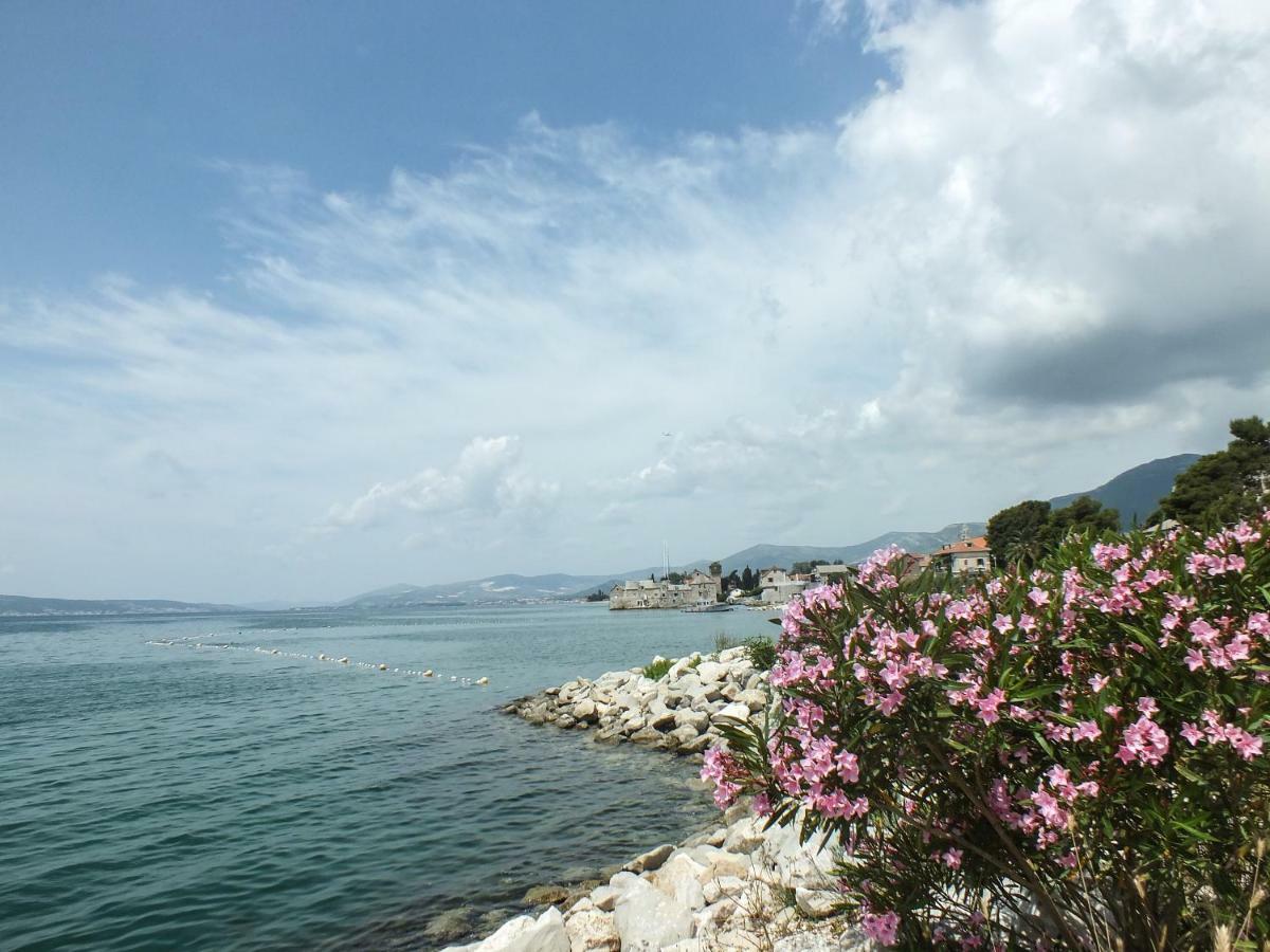 Apartment D & N Kastela Exterior photo