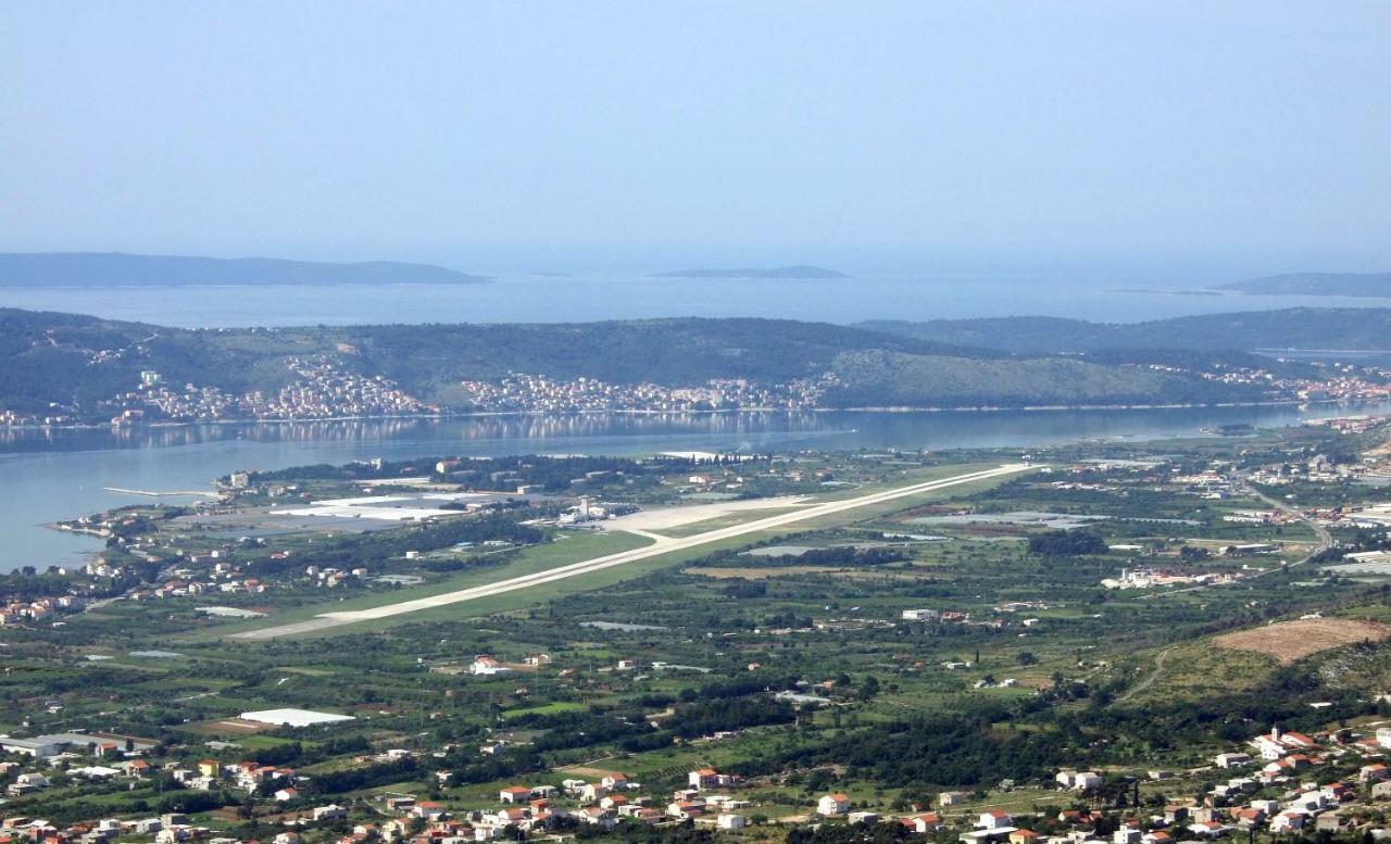 Apartment D & N Kastela Exterior photo